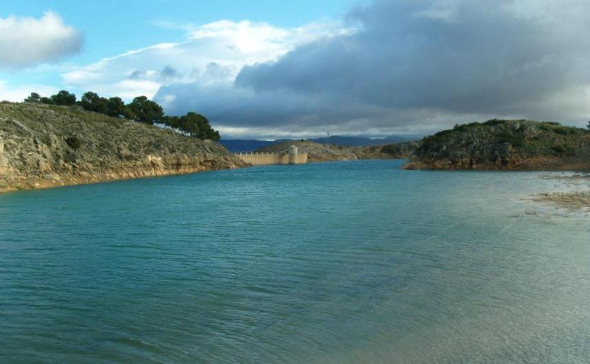 Airam Home Aragon, 7 Almansa Buitenkant foto