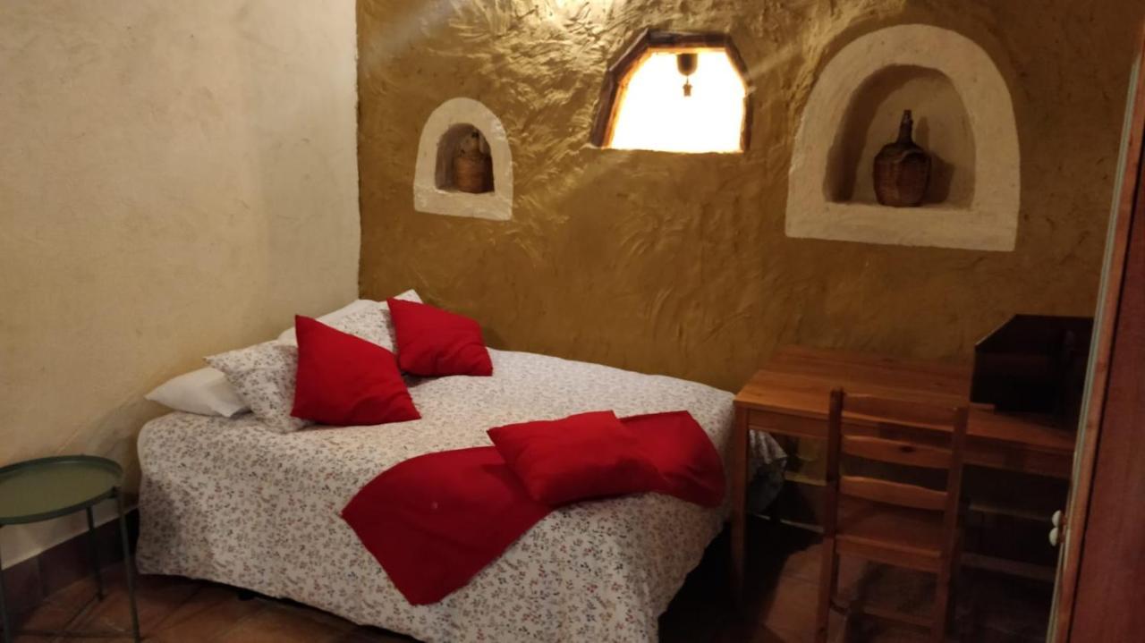 Airam Home Aragon, 7 Almansa Buitenkant foto
