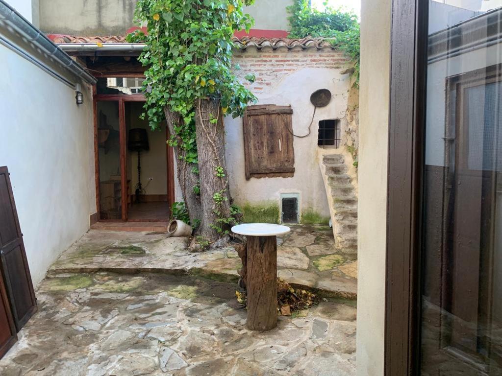 Airam Home Aragon, 7 Almansa Buitenkant foto